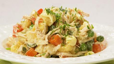 Salpicón de pollo.    Salpicón de pollo.