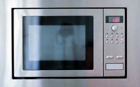 Usar de manera frecuente el microondas puede afectar los nutrientes de los alimentos.    Usar de manera frecuente el microondas puede afectar los nutrientes de los alimentos.