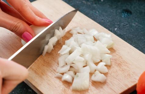 Las bacterias se acumulan, algunas permanecen en la superficie   