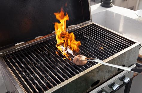 La cebolla ayuda a limpiar y combatir malos olores.    