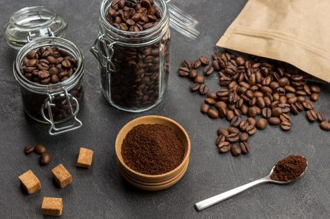 Solo necesitas algunos ingredientes para preparar un postre rico en proteínas.   