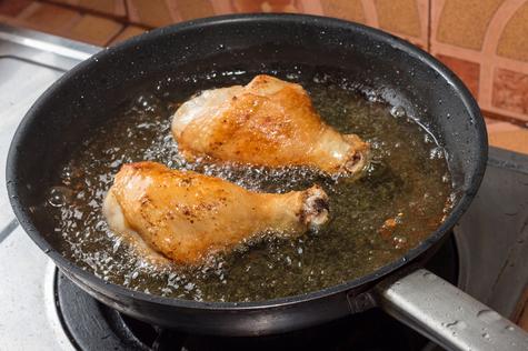 No se debe aplastar el pollo No se debe aplastar el pollo