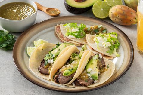 Tacos de carne asada. Tacos de carne asada.