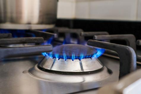 Las emisiones contaminantes del la cocina a gas causa miles muertes al año.    Las emisiones contaminantes del la cocina a gas causa miles muertes al año.