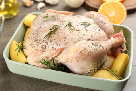 Rellena el pollo y listo.    Rellena el pollo y listo.