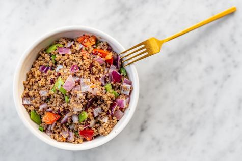 Otra opción nutritiva del arroz blanco es la quinua. Otra opción nutritiva del arroz blanco es la quinua.