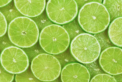 Evita que la cocción de la coliflor huela mal, usando rodajas de limón. Evita que la cocción de la coliflor huela mal, usando rodajas de limón.