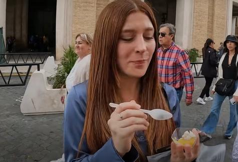 Extranjeros quedaron fascinados al probar la causa limeña.   