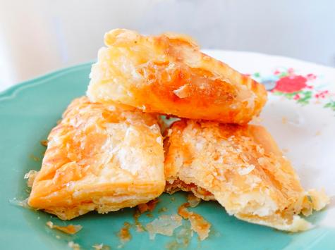 Su aspecto atractivo lo hace perfecto para fotos, permitiendo además personalizarlo con diferentes sabores y toppings. Fuente: Pexels.   