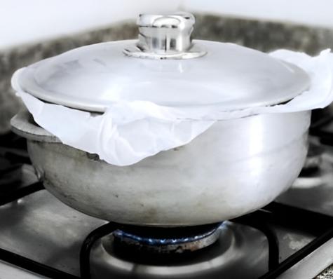 No cubras el arroz con bolsas.   