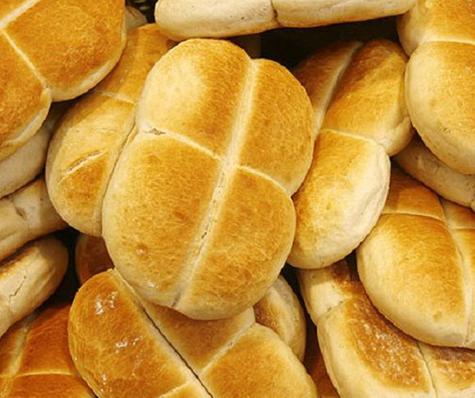 Marraqueta.    Marraqueta.