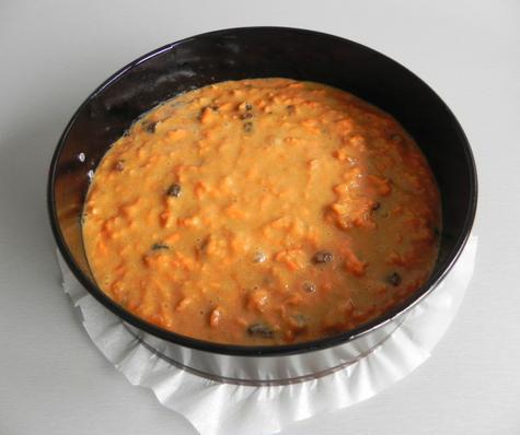 Mezcla muy bien los ingredientes.    Mezcla muy bien los ingredientes.