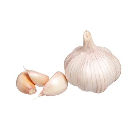 El ajo es fuente de minerales como el potasio, fósforo, yodo y vitamina B6. El ajo es fuente de minerales como el potasio, fósforo, yodo y vitamina B6.