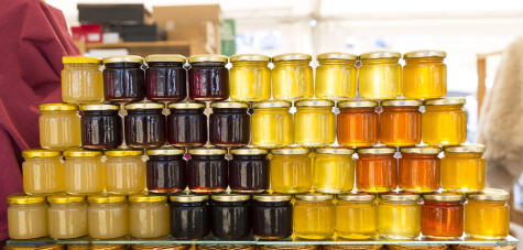 El color de la miel depende de la floración de la que proviene y nos indica cuáles son sus propiedades.<br>   
