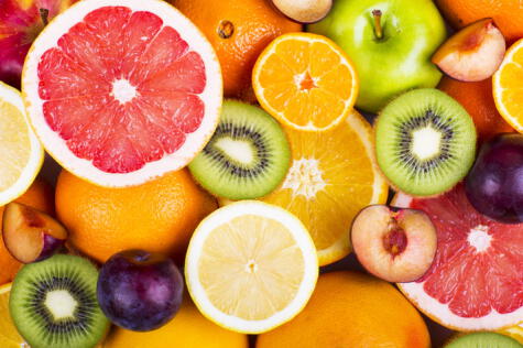 Los frutos cítricos son los que más contenido de vitamina C tienen.    
