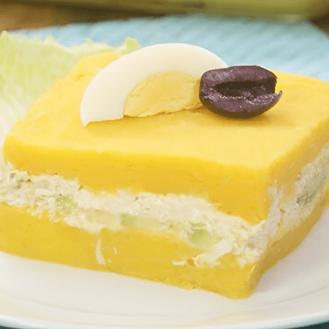 Causa de pollo.   