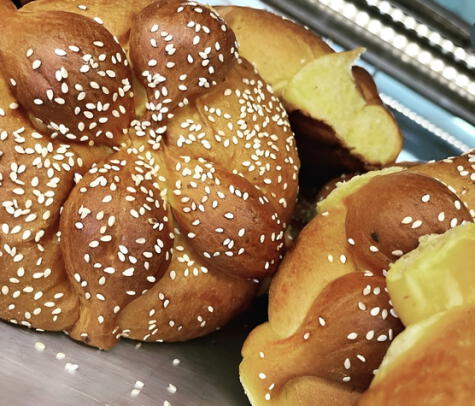 La Chapala tiene dos presentaciones: pan dulce tradicional y pan dulce de ajonjolí.   