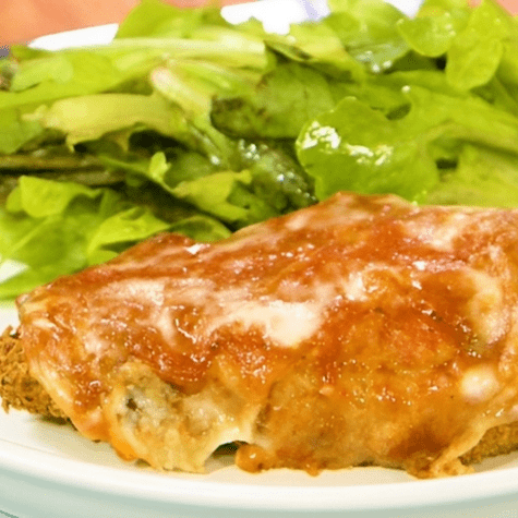 Pechuga a la parmesana. Pechuga a la parmesana.
