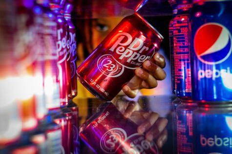El consumo de refrescos altos en azúcar y cafeína, puede presentar riesgos para la salud. Fuente: Pexels. El consumo de refrescos altos en azúcar y cafeína, puede presentar riesgos para la salud. Fuente: Pexels.