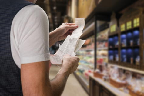 En Dallas y Boston, el costo de los alimentos disminuyó. En Dallas y Boston, el costo de los alimentos disminuyó.