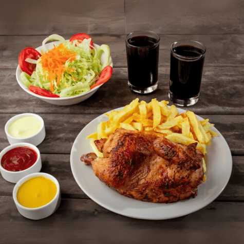 ¿Pollo a la brasa sin cremas? Para muchos peruanos, eso no es opción. ¿Pollo a la brasa sin cremas? Para muchos peruanos, eso no es opción.