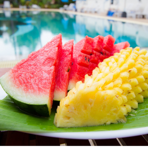 Sandía y piña, frutas con bajas calorías. Sandía y piña, frutas con bajas calorías.