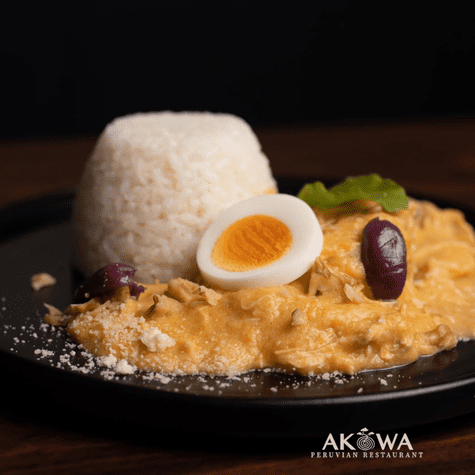 Ají de gallina de restaurante Akowa. Ají de gallina de restaurante Akowa.