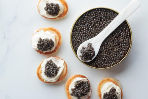  Caviar beluga.   