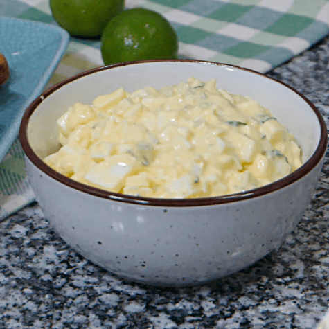 Ensalada de huevo duro. Ensalada de huevo duro.