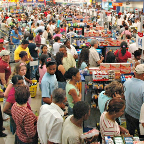 Shop & Go ayuda a reducir las colas y prevenir robos. Shop & Go ayuda a reducir las colas y prevenir robos.