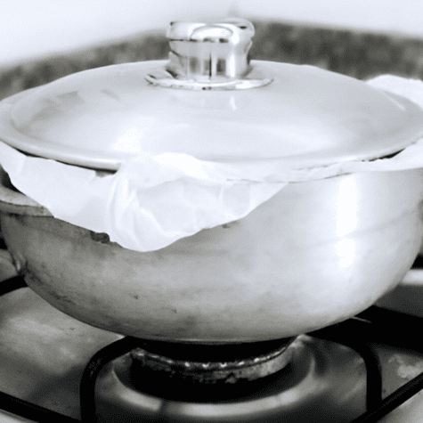 No cubras el arroz con bolsas. No cubras el arroz con bolsas.