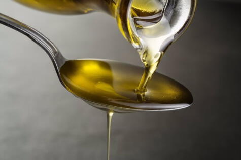 Muchos aceites vegetales refinados pierden calidad al calentarse a altas temperaturas. Muchos aceites vegetales refinados pierden calidad al calentarse a altas temperaturas.