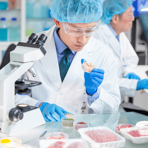 La cocina también es ciencia: desde la temperatura hasta los utensilios, cada variable puede transformar el sabor de un plato, según la química de los alimentos. La cocina también es ciencia: desde la temperatura hasta los utensilios, cada variable puede transformar el sabor de un plato, según la química de los alimentos.
