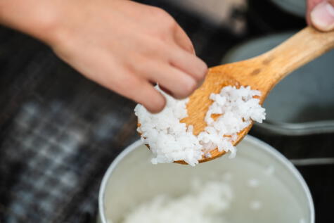 Lava muy bien el arroz y evita consumir arsénico. Lava muy bien el arroz y evita consumir arsénico.