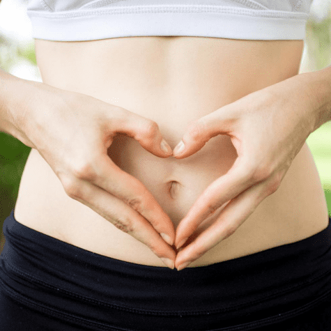 La manzana hervida mejora la salud intestinal.   