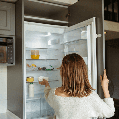 Ubicar hojas de laurel en distintos compartimentos del refrigerado potencia su efecto antibacteriano y antifúngico. Ubicar hojas de laurel en distintos compartimentos del refrigerado potencia su efecto antibacteriano y antifúngico.
