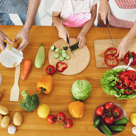 Expertos en seguridad alimentaria advierten sobre prácticas comunes que favorecen bacterias peligrosas. Expertos en seguridad alimentaria advierten sobre prácticas comunes que favorecen bacterias peligrosas.