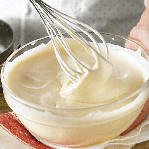 Mezcla muy bien cada uno de los ingredientes. Mezcla muy bien cada uno de los ingredientes.