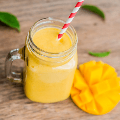 Jugo de mango con proteína. Jugo de mango con proteína.