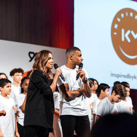Fundación de “Inspired by KM".   