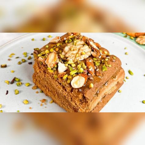 Disfruta del clásico de octubre sin culpas con un turrón light y delicioso.