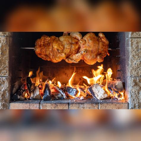 En 2004, el pollo a la brasa fue declarado Patrimonio Cultural de la Nación. Fuente: Shutterstock.   