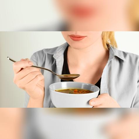 Las legumbres son una fuente natural de proteínas y fibra que deberíamos incluir al menos cuatro veces por semana. Las legumbres son una fuente natural de proteínas y fibra que deberíamos incluir al menos cuatro veces por semana.