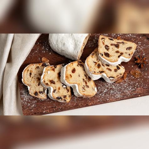 Con una masa rica en frutas confitadas y almendras, es un manjar imprescindible en las celebraciones. Fuente: Shutterstock. Con una masa rica en frutas confitadas y almendras, es un manjar imprescindible en las celebraciones. Fuente: Shutterstock.