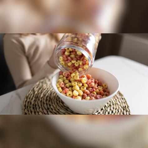 Los cereales son altos en azúcar.    Los cereales son altos en azúcar.