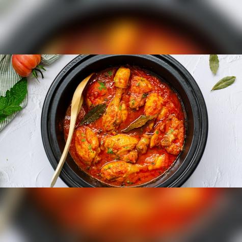 <strong>Pollo con salsa de tomates fresco</strong>      <strong>Pollo con salsa de tomates fresco</strong>