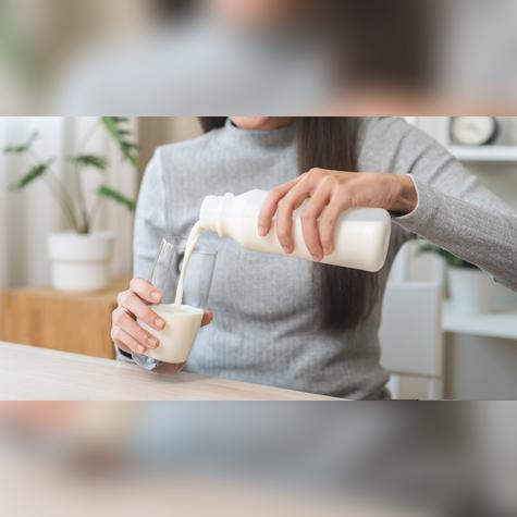 Es importante consumir la cantidad requerida de leche. Es importante consumir la cantidad requerida de leche.