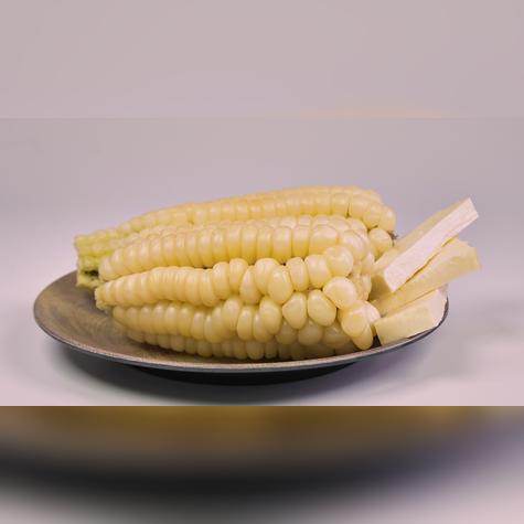 Choclo con queso.    Choclo con queso.