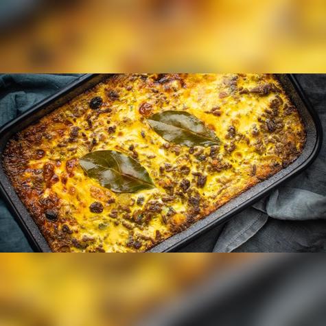 Con aroma a especias y un sabor que mezcla influencias africanas, malayas e indias, el bobotie encarna la diversidad culinaria de Ciudad del Cabo.