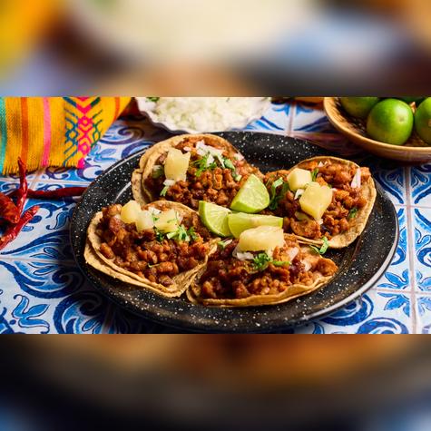 Tacos al pastor. Tacos al pastor.